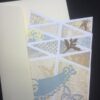 Carte cascade beige, marron et bleu