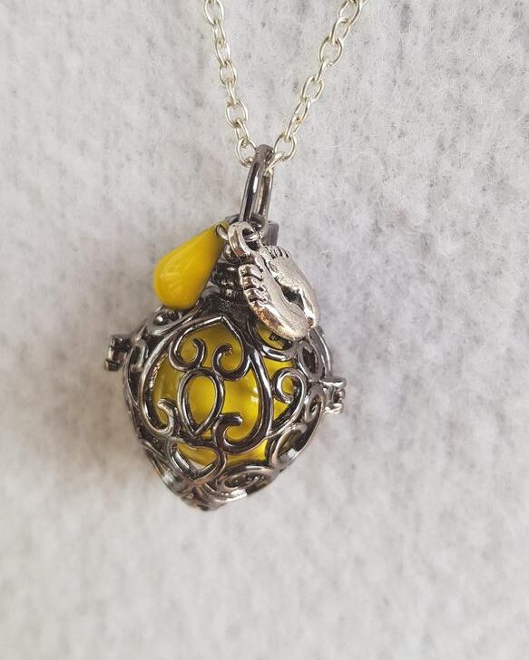 Bola de grossesse - perle d'harmonie et sequin émaillé jaunes