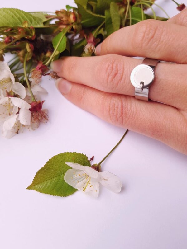 Bague artisanale inox - double sequins ronds argentés