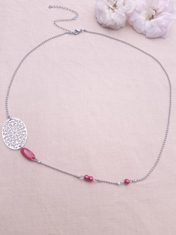 Headband inox fait main - Rosace ovale, sequin émaillé et perles d'imitation rouge. Calino crea Headband inox fait main - Rosace ovale, sequin émaillé et perles d'imitation rouge. Calino crea