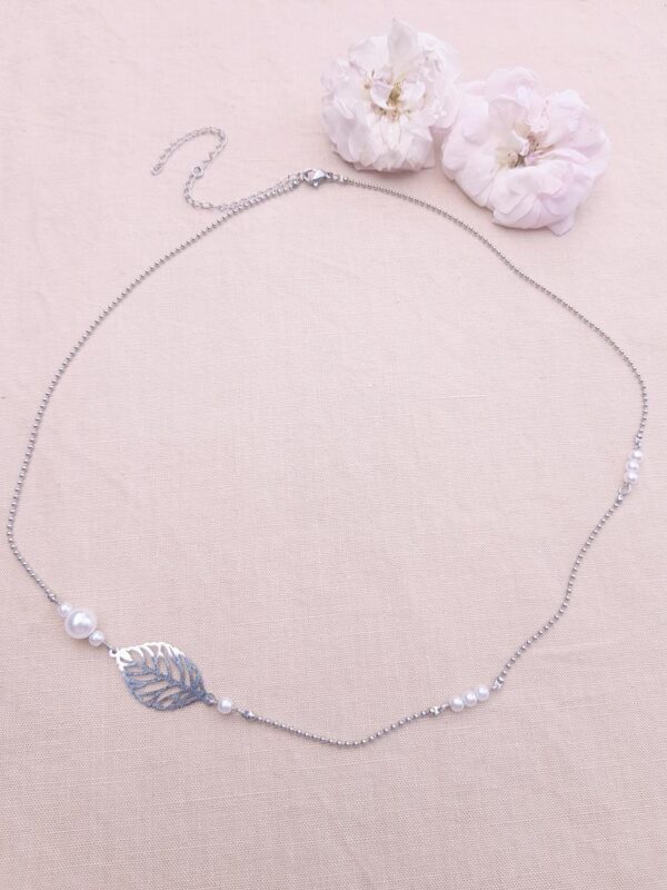 20210530_195948 Headband inox - Feuille argentée et perles d'imitation blanches