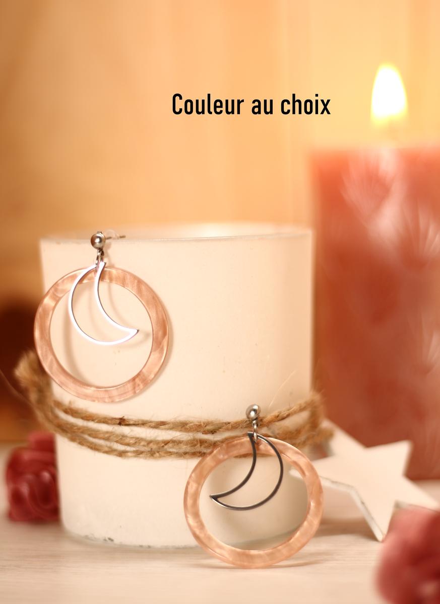 Boucles d'oreilles inox personnalisables - Créole résine et lune argentée Boucles d'oreilles inox personnalisables - Créole résine et lune argentée