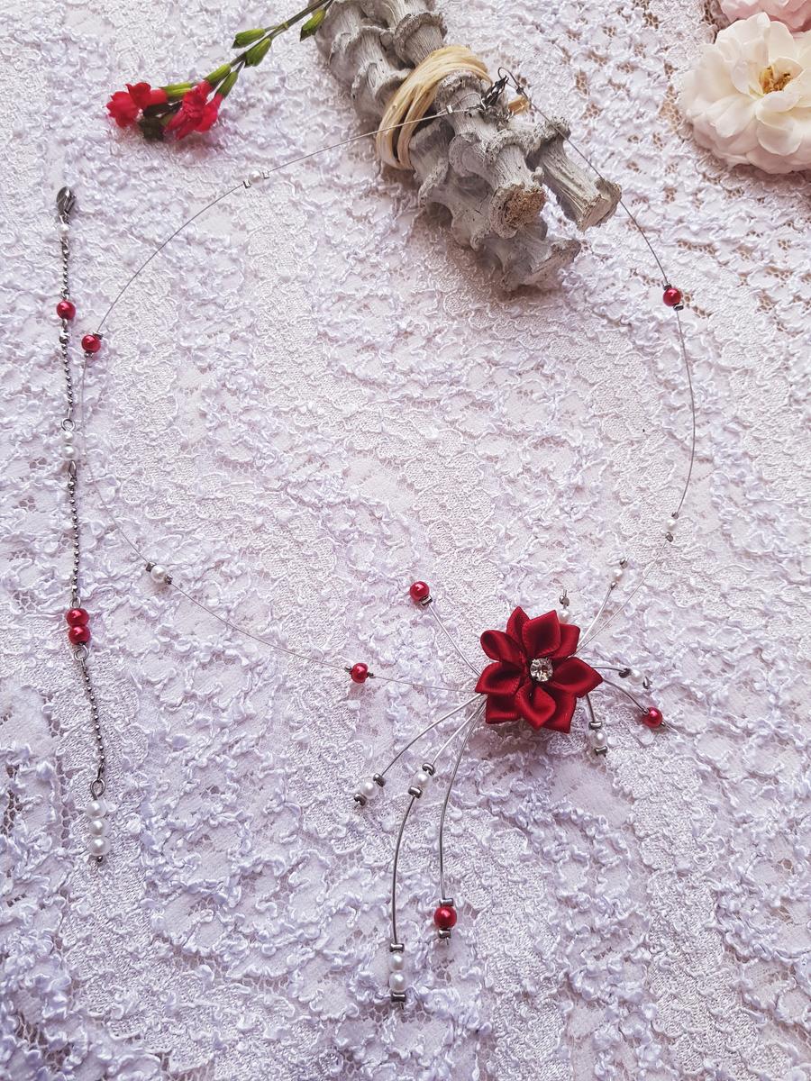 Collier et bijou de dos inox mariage fait main - Perles et fleurs blanches et rouges. Calino Crea