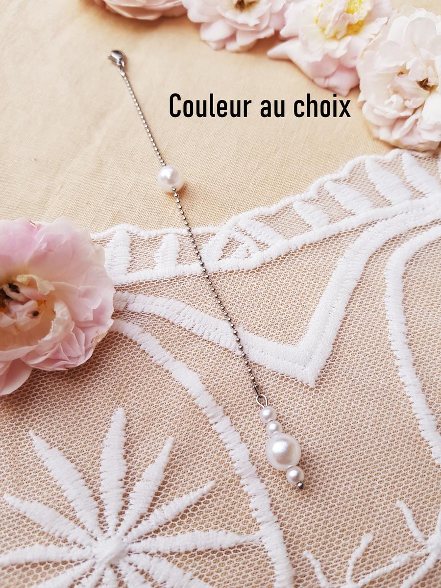 Bijou de dos inox fait main - Perles blanches. Calino crea Bijou de dos inox fait main - Perles blanches. Calino crea