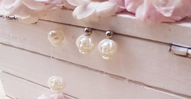 Bracelet et boucles d'oreilles inox mariage fait main - Perles roses blanches. Calino Crea Bracelet et boucles d'oreilles inox mariage fait main - Perles roses blanches. Calino Crea