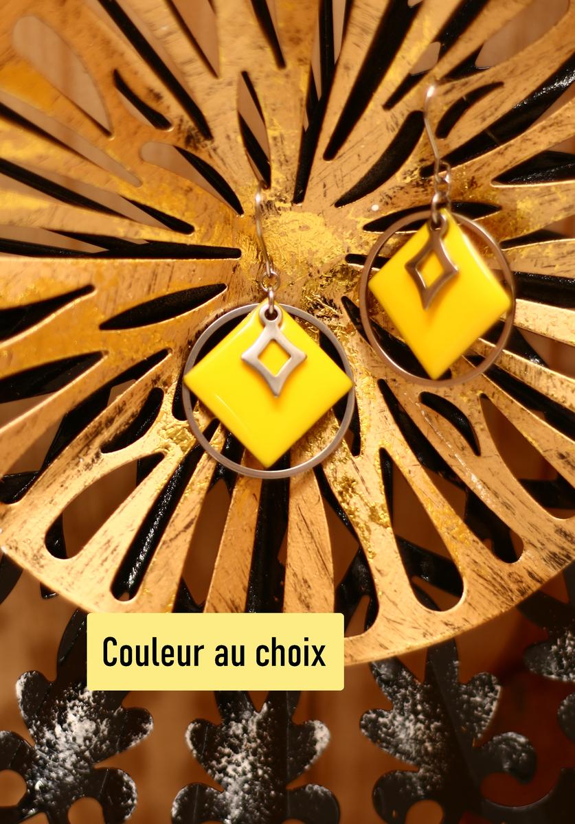 Boucles d'oreilles inox personnalisable fait main - sequin carré jaune et losange argenté. Calino Crea