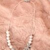 Collier d'allaitement et de portage - Nœud et perles silicone blanches et grises Collier d'allaitement et de portage - Nœud et perles silicone blanches et grises