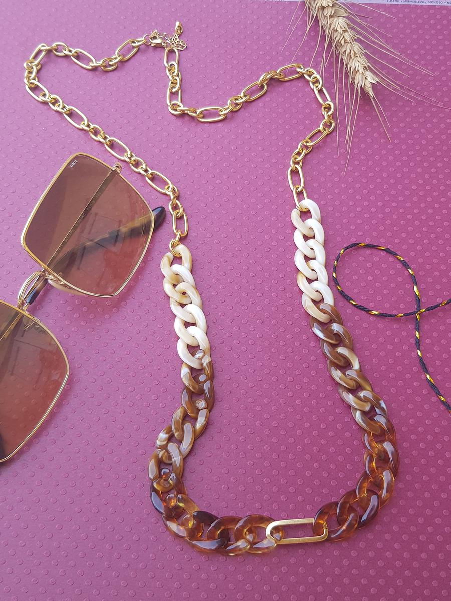 Long collier inox fait main - chaîne maillons marron, caramel, beige et dorés. Calino Crea Long collier inox fait main - chaîne maillons marron, caramel, beige et dorés. Calino Crea