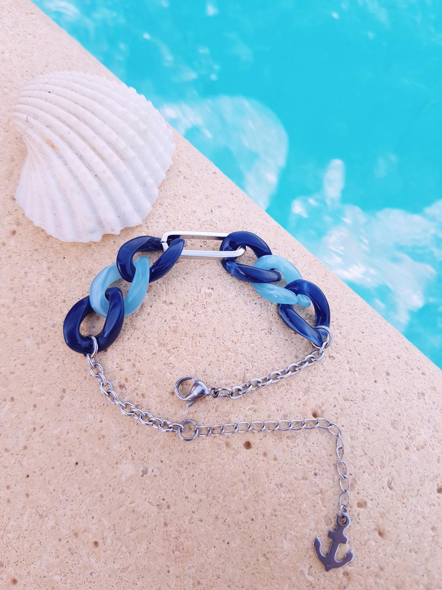Bracelet inox personnalisable fait main - chaîne maillons camaïeu de bleu et ancre marine. Calino Crea Bracelet inox personnalisable fait main - chaîne maillons camaïeu de bleu et ancre marine. Calino Crea