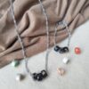 Collier et bracelet inox artisanale - chaîne argenté et assortiment de perles colorés en céramiques. Calino créa