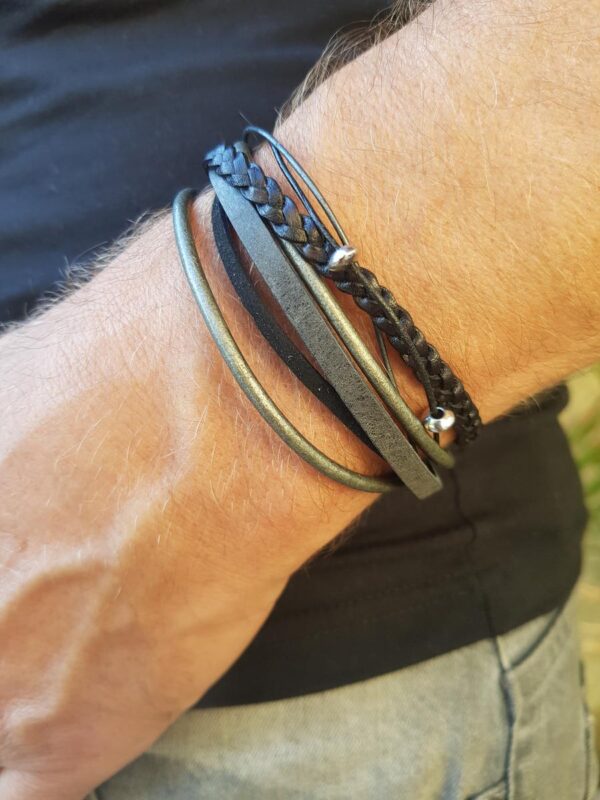 Bracelet homme multi-rangs artisanal cuir et inox - Noir-anthracite-argenté. Calino Créa