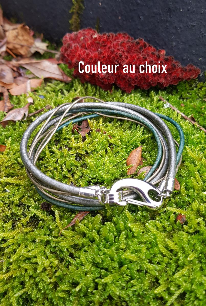 Bracelet inox personnalisable artisanal double tour - Cuir multi-lacets et fermoir mousqueton argenté . Calino Créa Bracelet inox personnalisable artisanal double tour - Cuir multi-lacets et fermoir mousqueton argenté . Calino Créa