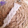 Porte-clés artisanal fine torsade en macramé. Calino Créa