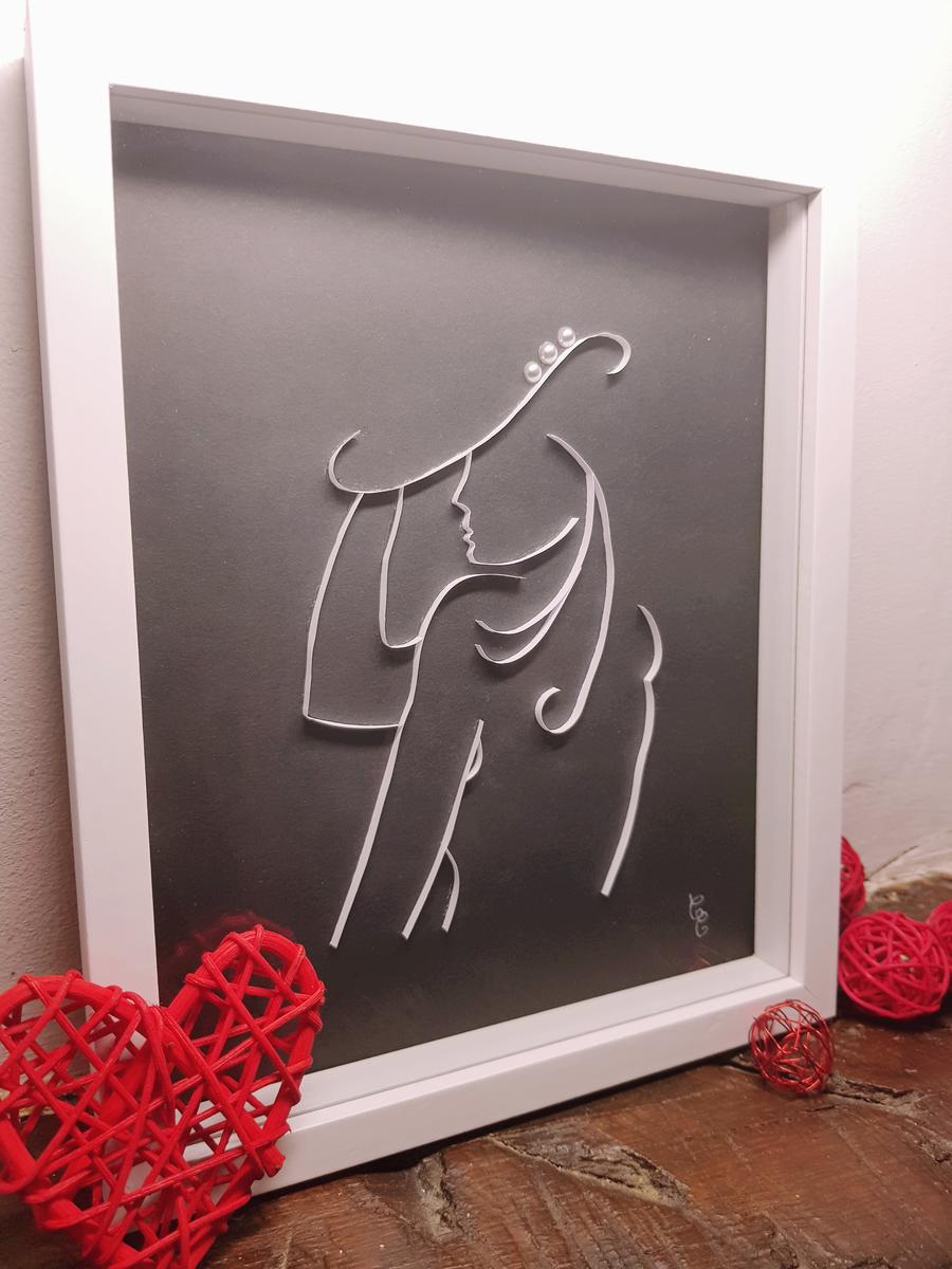 Tableau/ Cadre artisanal Silhouette dos de femme glamour en quilling - noir, blanc. Calino Crea
