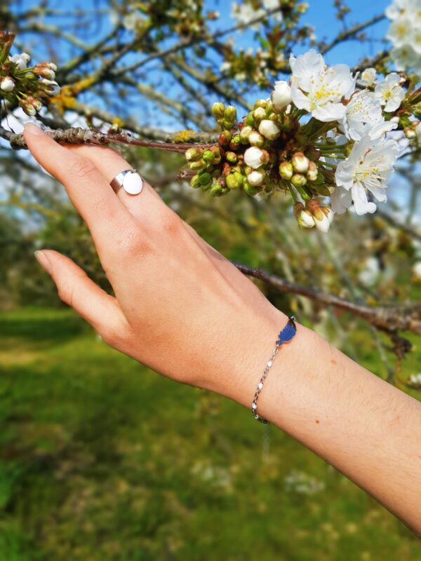 Bracelet et bague inox artisanaux - chaîne sequins blancs et feuille argentée. Calino Créa