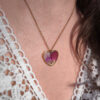 collier coeur avec fleurs séchées
