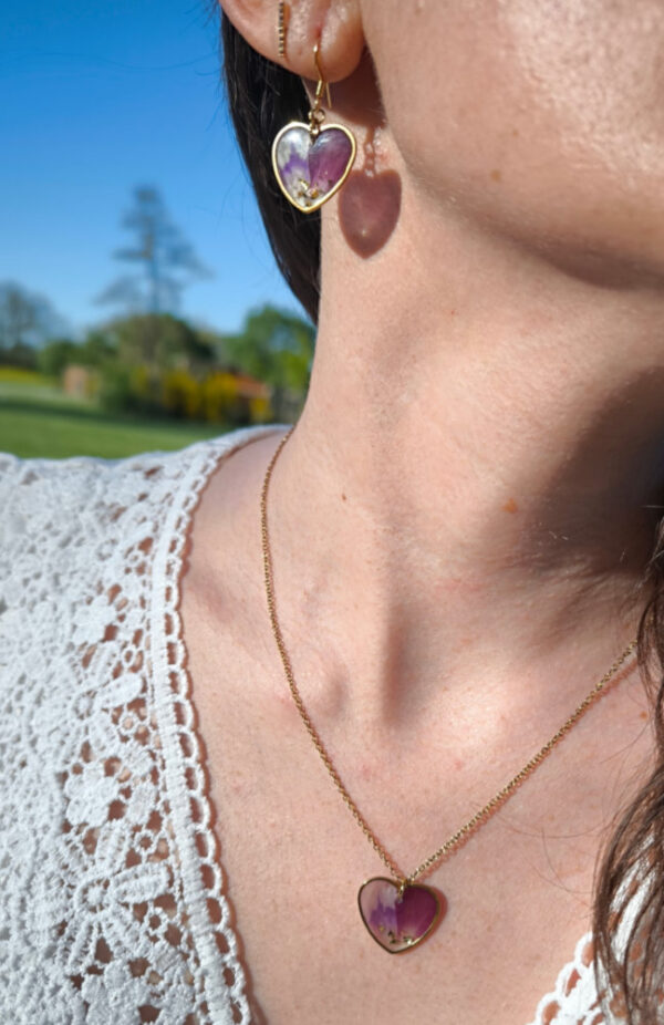 parure coeur avec fleurs séchées