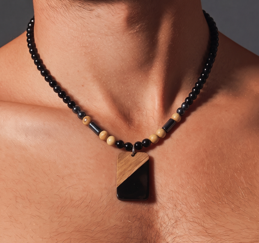 Collier homme en pierres naturelles d'Onyx, Jaspe paysage & Hématite avec médaillon en bois