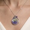 Collier fleurs séchées en acier inoxydable avec Pensée violette et pierre naturelle d'améthyste